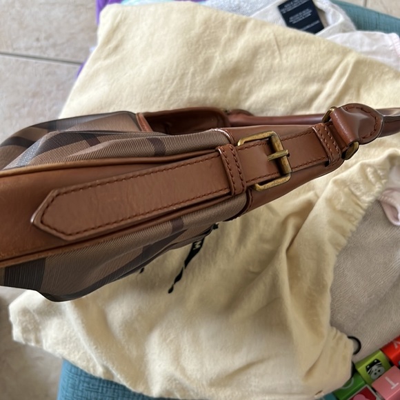 Burberry handbag - Picture 4 of 4